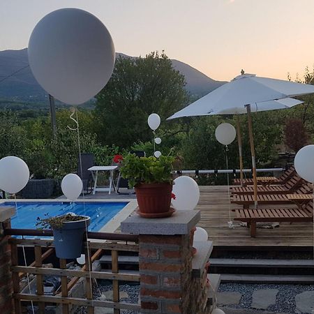 Къща За Гости Каза Роза - Swiss Style Chalet Casa Rosa Guest House 丘斯滕迪尔 客房 照片