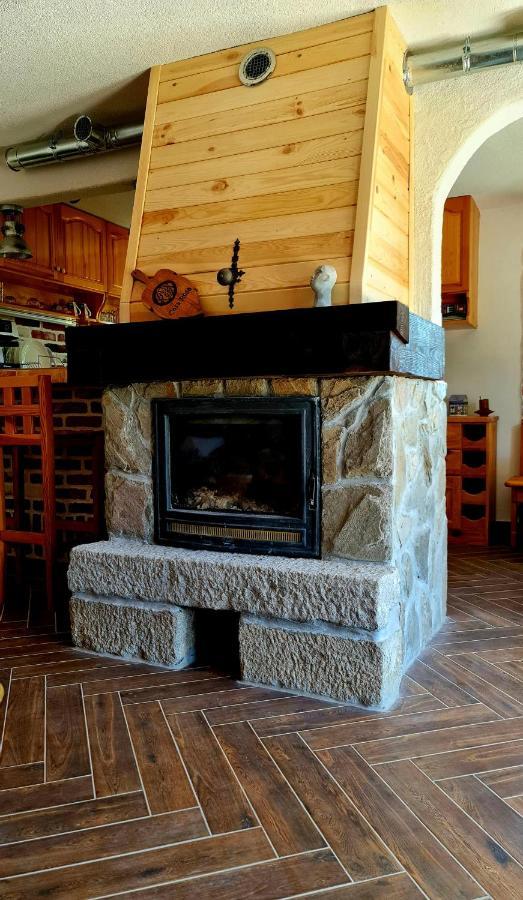Къща За Гости Каза Роза - Swiss Style Chalet Casa Rosa Guest House 丘斯滕迪尔 外观 照片