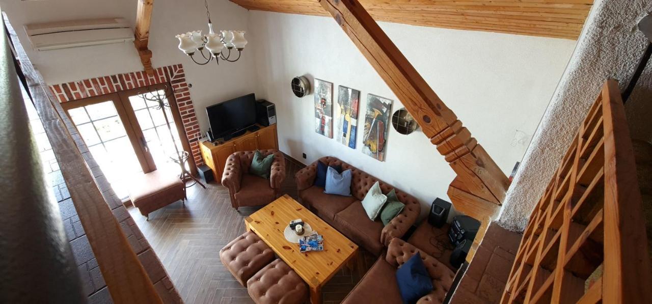 Къща За Гости Каза Роза - Swiss Style Chalet Casa Rosa Guest House 丘斯滕迪尔 外观 照片
